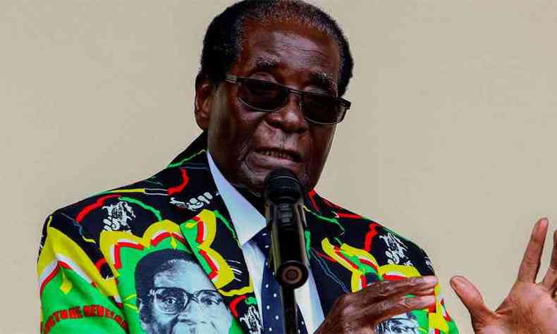 Presidente do Zimbabwe, Robert Mugabe, em foto de arquivo (foto: AFP / Jekesai NJIKIZANA )