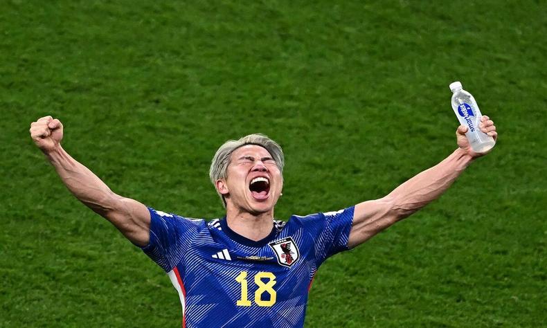 Japoneses vibraram com vitria histrica sobre a Alemanha