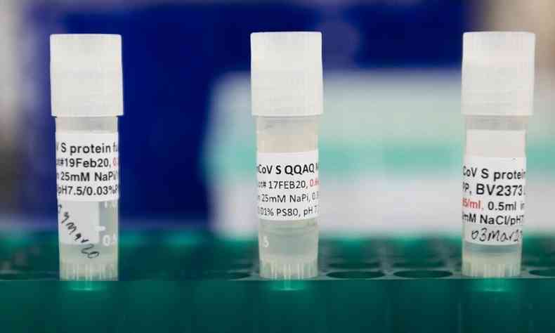 Novavax iniciou testes clnicos de sua proposta de vacina COVID-19 em crianas, em um programa que envolver at 3.000 adolescentes com idades entre 12-17(foto: ANDREW CABALLERO-REYNOLDS / AFP)