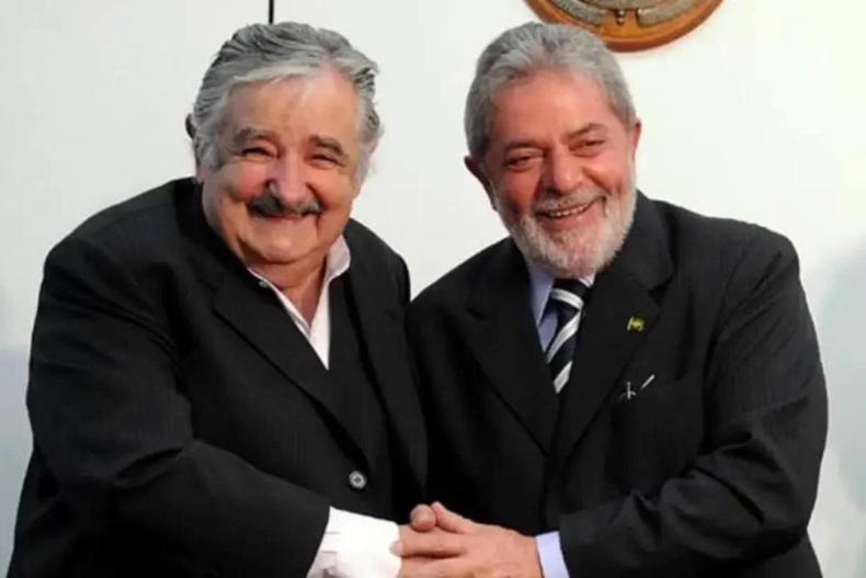 O uruguaio declarou que o PT é um partido 'de esquerda mais ou menos, com contradições', decorrentes principalmente da falha humana(foto: Roosewelt Pinheiro/Agência Brasil) O uruguaio declarou que o PT é um partido 'de esquerda mais ou menos, com contradições', decorrentes principalmente da falha humana