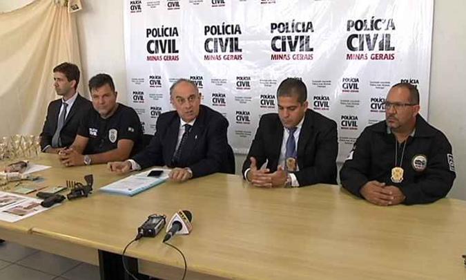 Criminosos foram apresentados nesta sexta-feira pela Polícia Civil(foto: Reprodução/TV Alterosa) Criminosos foram apresentados nesta sexta-feira pela Polícia Civil(foto: Reprodução/TV Alterosa)